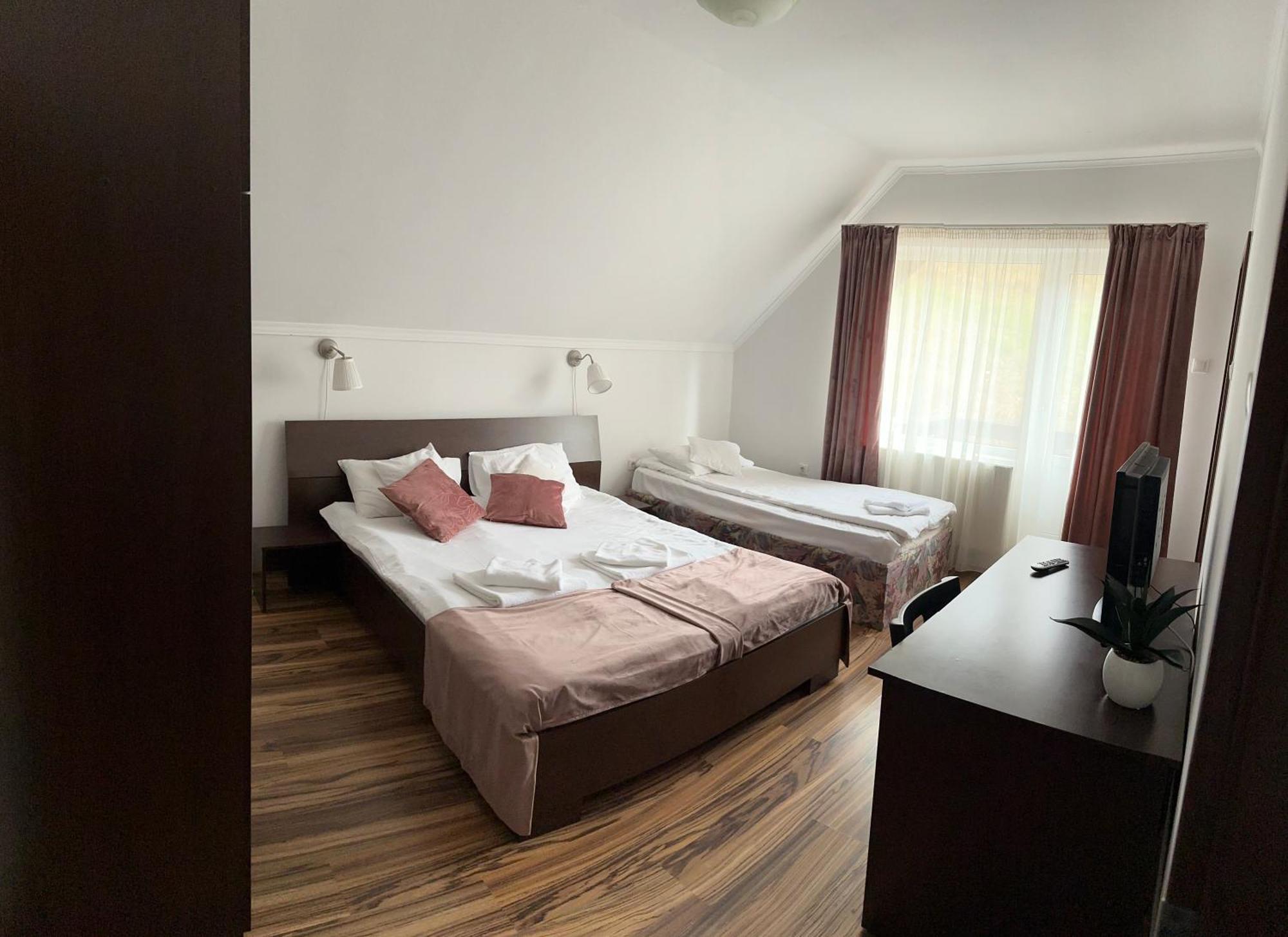 Vila Man Hotel Sovata Exterior photo